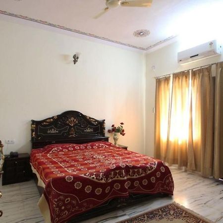 فندق نيو بارك بوشكار المظهر الخارجي الصورة